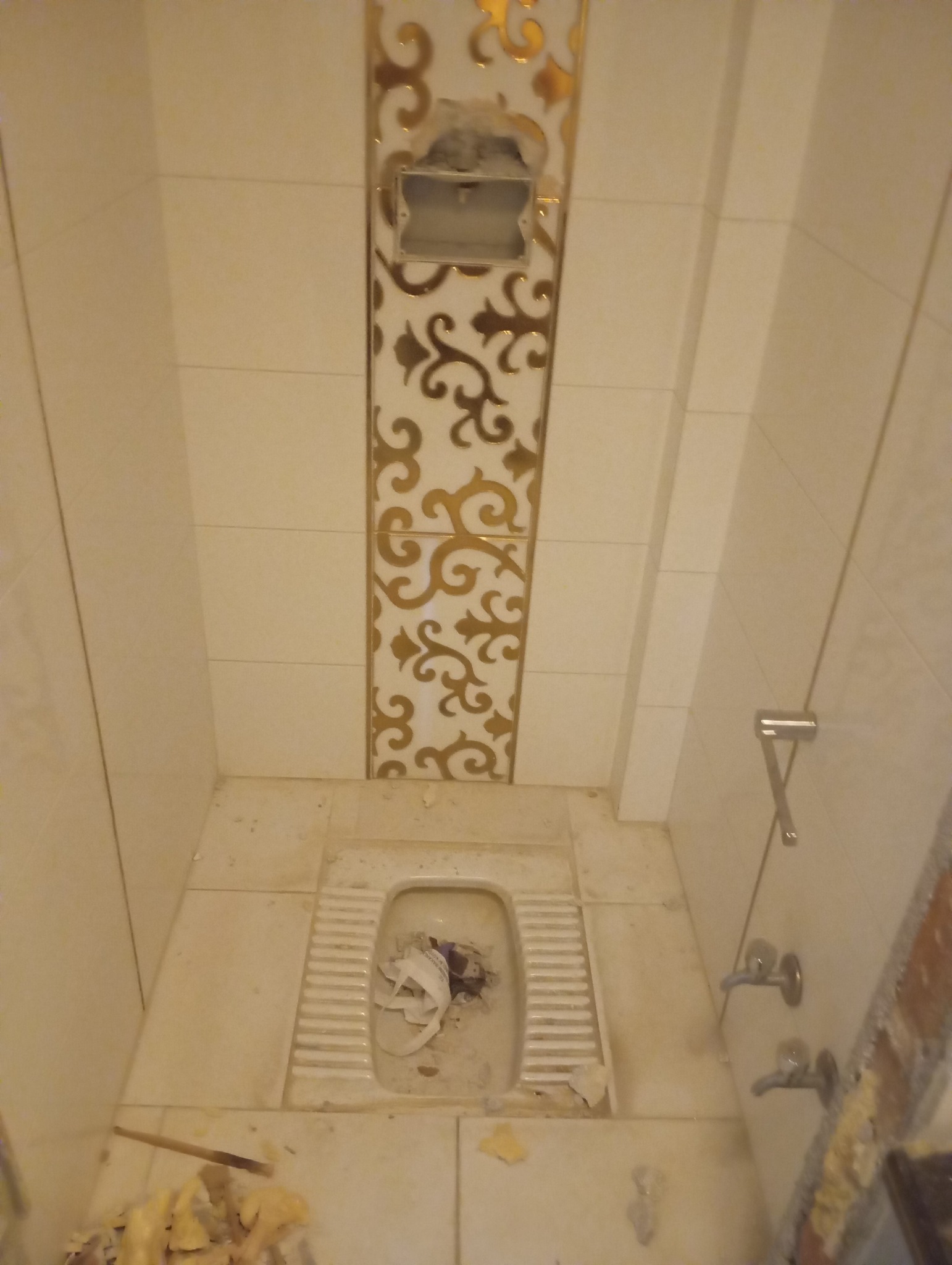 Alaturka WC Tıkanıklığı Açma