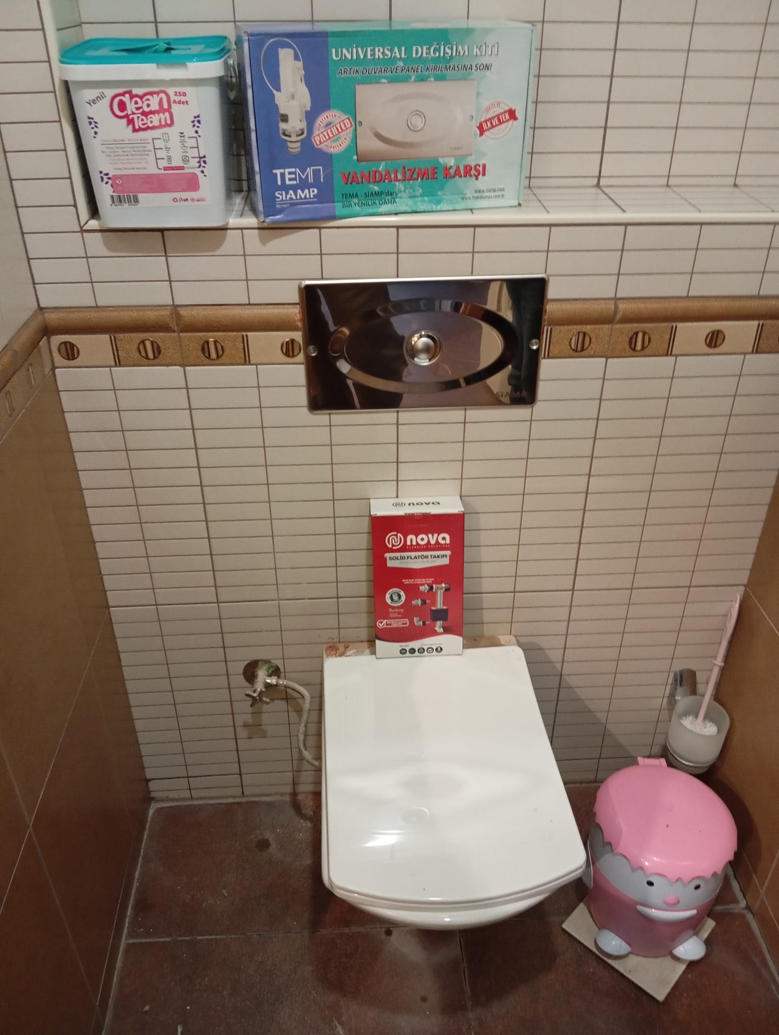 Tuvalet Tıkanıklığı Açma Uygulama